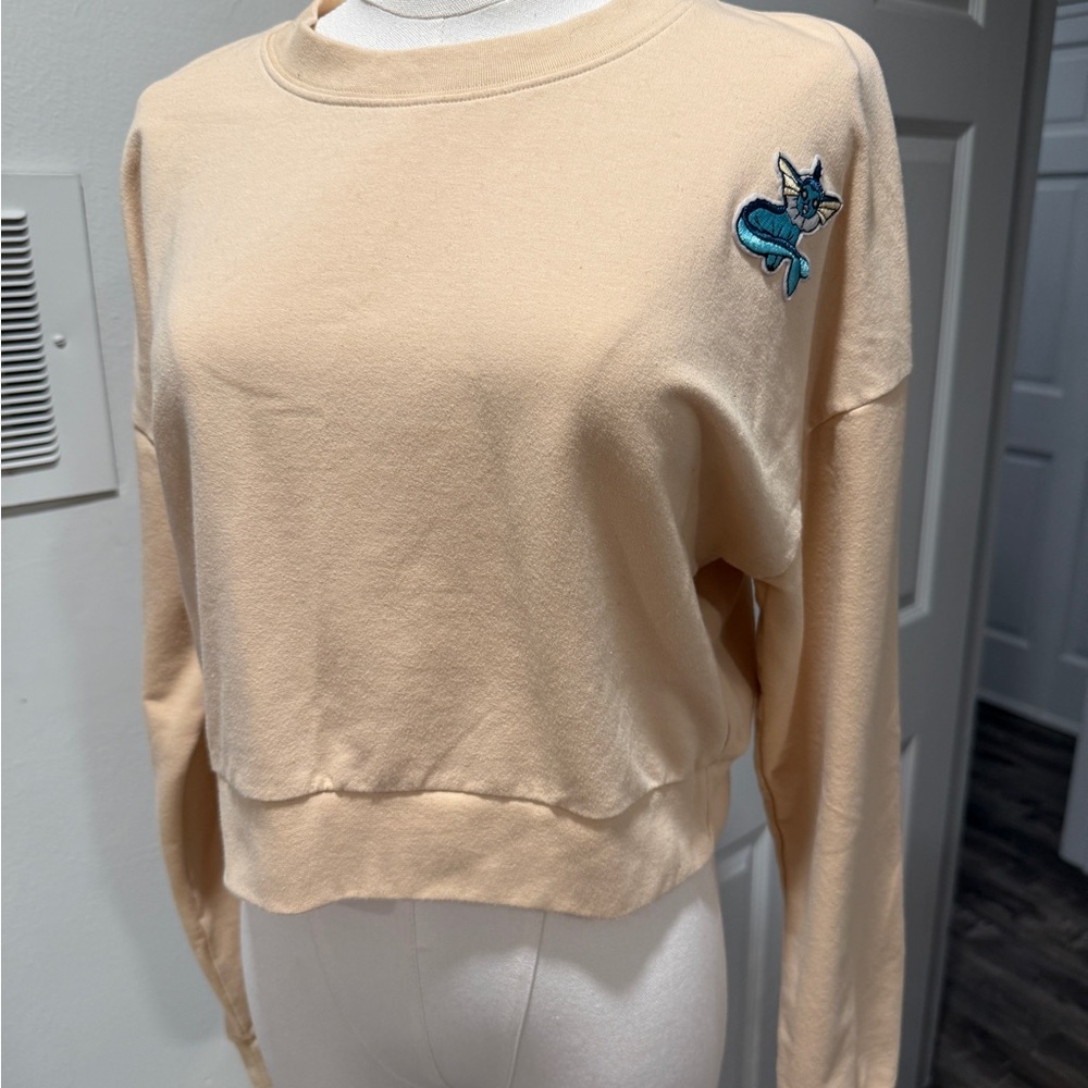 Rosio USA Pokémon Vaporeon Cropped Sweatshirt Beige – Size M
